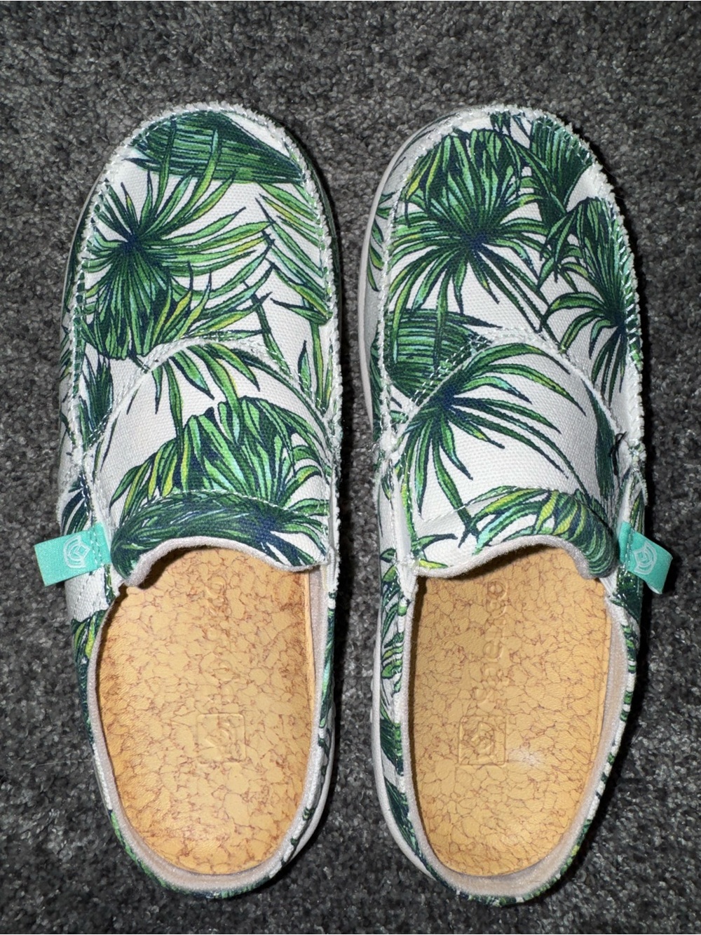 Spenco Green & White Palm-Print Slip-On Sneakers